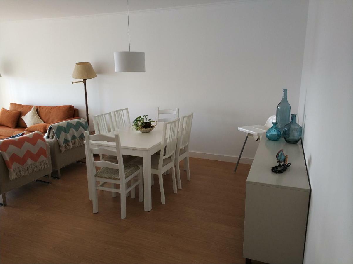 Lila'S Beach Apartment Sao Roque  Bagian luar foto